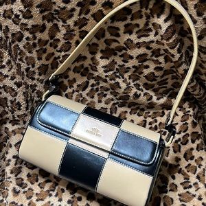 Daniela Moda handbag